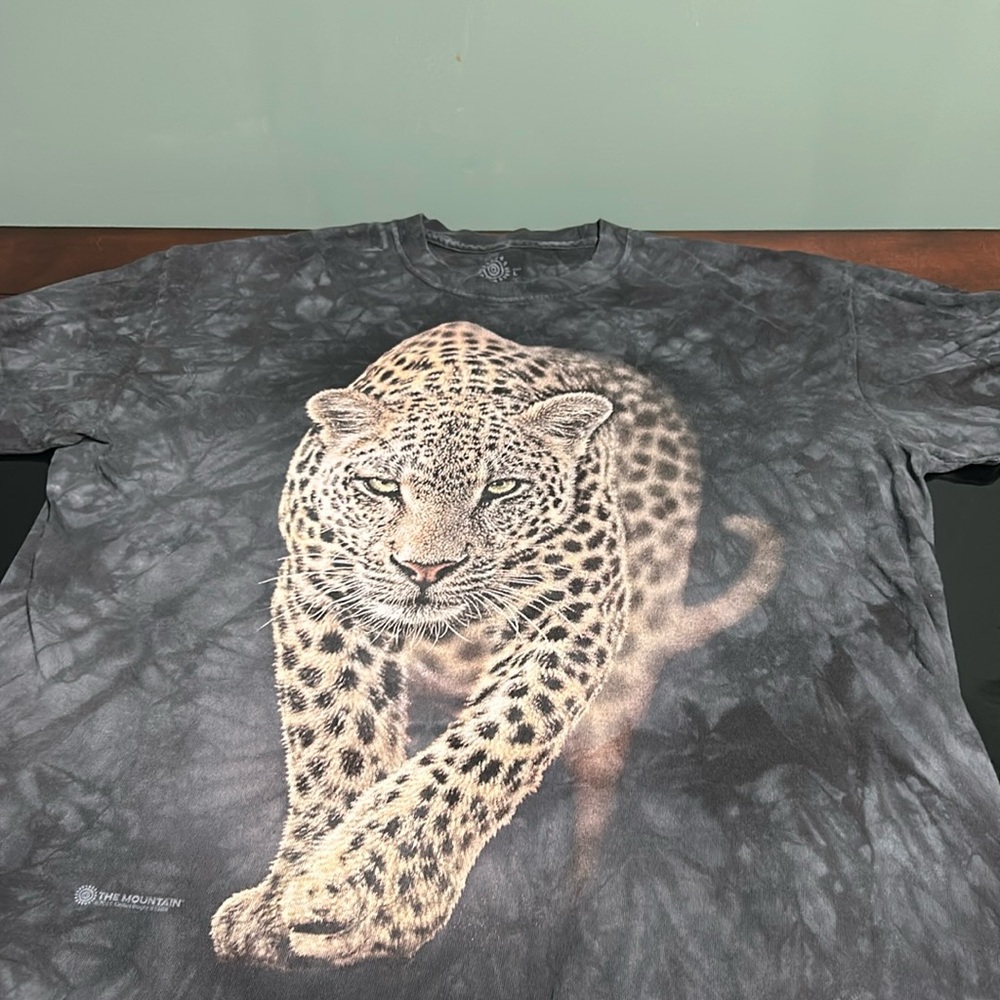 Cheetah Tee from the Mountain